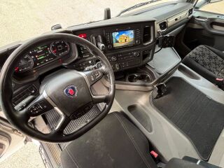 Scania G450 6x2 EURO6 + RETARDER + CARRIER SUPRA 850 Mt 331кВ
