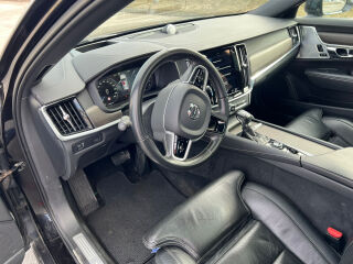 Volvo V90 Cross Country 2.0 173kW