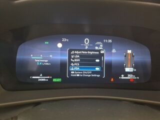 Toyota C-HR Style Plus Hybrid 1.8 103кВ