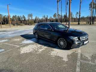 Mercedes-Benz E 220 2.0 143kW