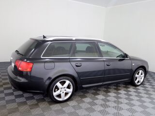 Audi A4 S-Line ATM 2.0 TDI 103kW