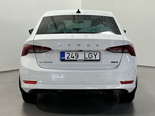 Skoda Octavia HB Elegance 1.5 TSI m-Hybrid 110kW