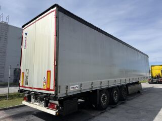 Schmitz Semitrailer Curtainsider Standard