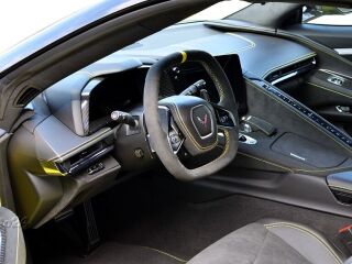 Chevrolet Corvette STINGRAY CONVERTIBLE 6.2 354kW