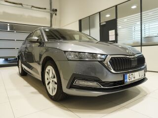 Skoda Octavia ELEGANCE COMBI 1.5 TSI 110кВ