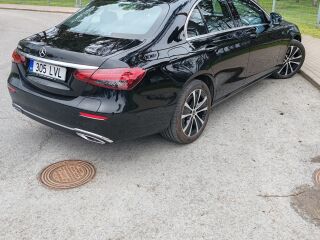 Mercedes-Benz E 300 2.0 155kW