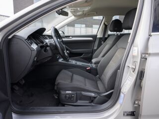 Volkswagen Passat B8 1.8 R4 TSI 132kW