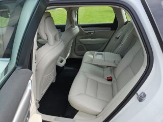 Volvo V90 2.0 140kW