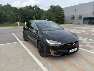 Tesla Model X 100D 158кВ