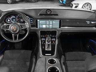 Porsche Panamera GTS 4.0 338kW