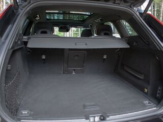 Volvo XC60 AWD MY19 R-Design Intelli PRO Xenium Lux 2.0 D5 173кВ