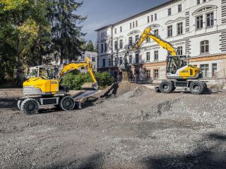Liebherr A909 / A911 3.8 Kubota V3800 80kW