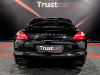 Porsche Panamera GTS Sport chrono 4.8 316kW