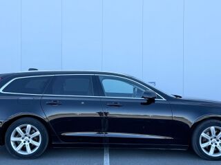 Volvo V90 D4 Momentum 2.0 140kW