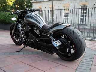 Harley-Davidson VRSCDX Night Rod Special 300-R V-twin 89kW