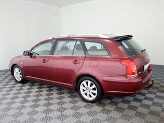 Toyota Avensis Linea Sol ATM 2.0 108kW