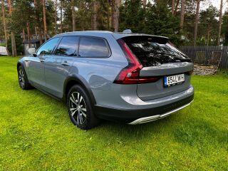 Volvo V90 Cross Country AWD H&K INSCRIPTION INTELLI SAFE 2.0 D4 140кВ