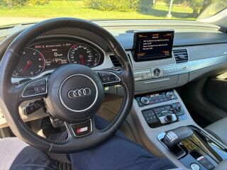 Audi A8 4.2 V8 283kW
