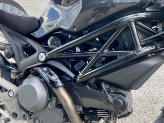 Ducati Monster 1100 S 66kW