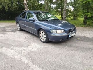 Volvo S60 2.4 120kW