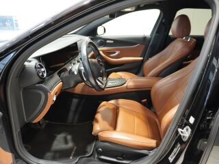 Mercedes-Benz E 220 2.0 143kW
