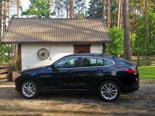 BMW X4 2.0 140kW
