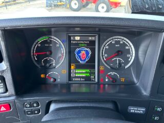 Scania R450 8x2*6 331kW