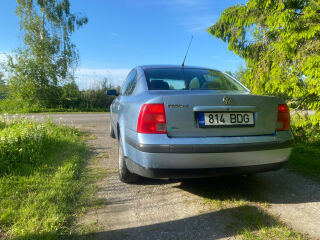 Volkswagen Passat 1.6 74kW