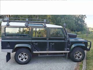 Land Rover Defender 2.5 90kW