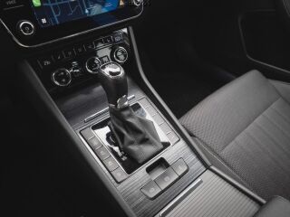 Skoda Superb Facelift 1.4 R4 115кВ