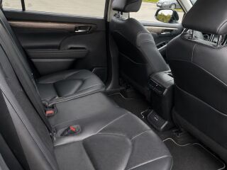 Toyota Highlander 2.5 140кВ