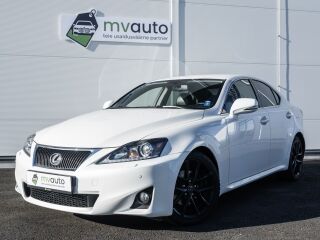 Lexus IS 250 White Pearl Facelift 2.5 153kW