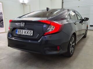 Honda Civic 4DR Elegance NAVI 1.5 134кВ