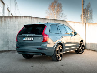 Volvo XC90 B5 AWD R-Design 2.0 173kW