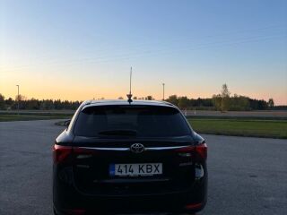 Toyota Avensis 2.0 105кВ