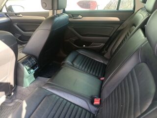 Volkswagen Passat 2.0 140kW