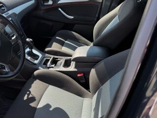 Ford S-MAX 2.0 120kW