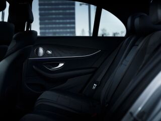 Mercedes-Benz E 350 e OVC-HEV Avantgarde 2.0 R4 155 kW/45 kW 200kW