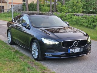 Volvo S90 Momentum 2.0 T4 140kW