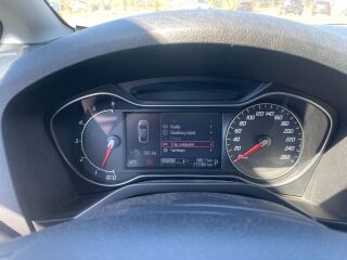 Ford S-MAX Titanium 2.0 TDCI 120kW