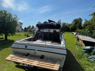 Sunbird 218 5.7 V8 184кВ