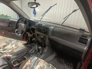 Opel Frontera 2.2 85kW