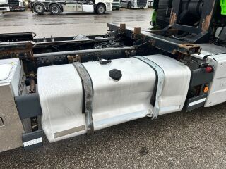 MAN TGX26.480 6x2*4 EURO6 + RETARDER + BDF 20ft 353kW
