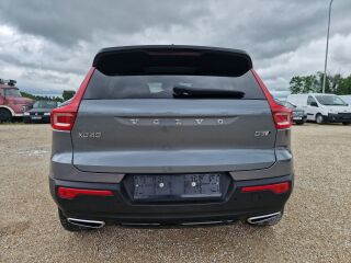 Volvo XC40 R-DESIGN AWD 4x4 HARMAN/KARDON 2.0 R4 110kW