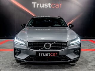 Volvo V60 D4 R-Design 2.0 140kW