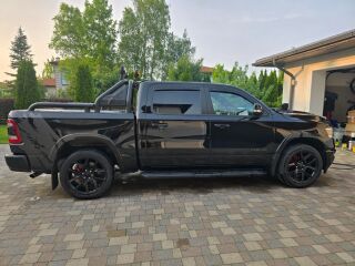 Dodge RAM 1500 305.0 224kW