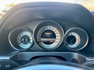 Mercedes-Benz E 220 2.1 125kW