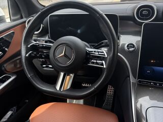 Mercedes-Benz GLC 300 d 4MATIC AMG Line 2.0 198kW