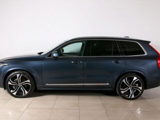 Volvo XC90 AWD ULTIMATE BRIGHT 7 LUXURY XENIUM FULL 2.0 B5 KERS Mild Hybrid 183kW