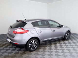 Renault Megane Elegance 1.6 81кВ
